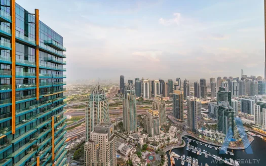 Apartment with Full Marina View in Marina Gate 2